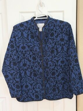 Susan Graver Style Blue Jacket with Black Damask Pattern size large